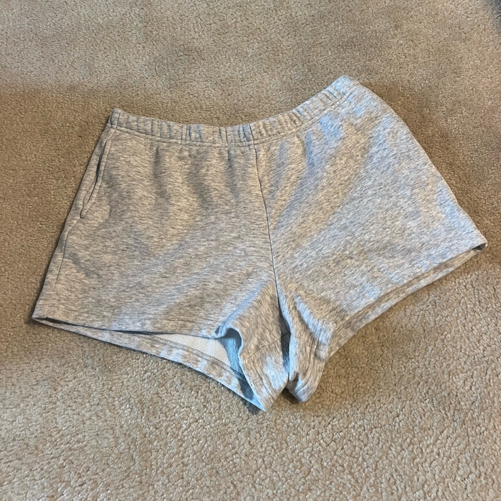 Fabletics Shorts Medium